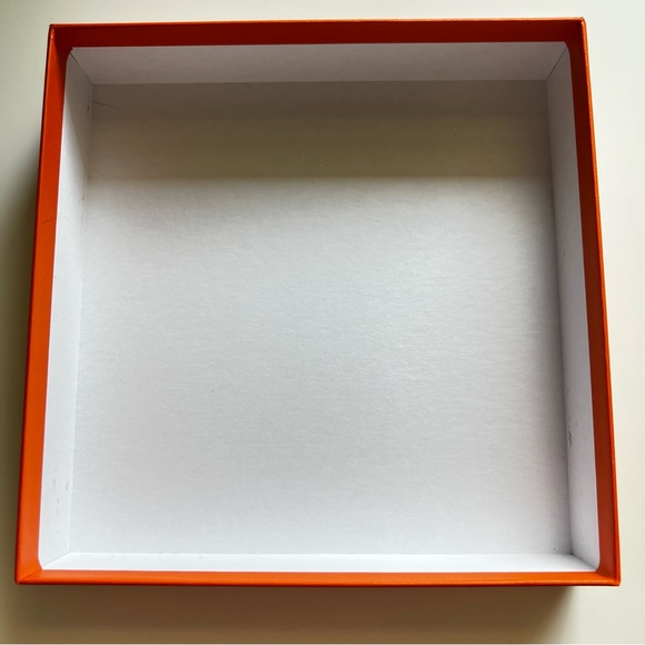 Hermes Gift Box with Brown Ribbon (Empty) Authentic - Picture 6 of 9